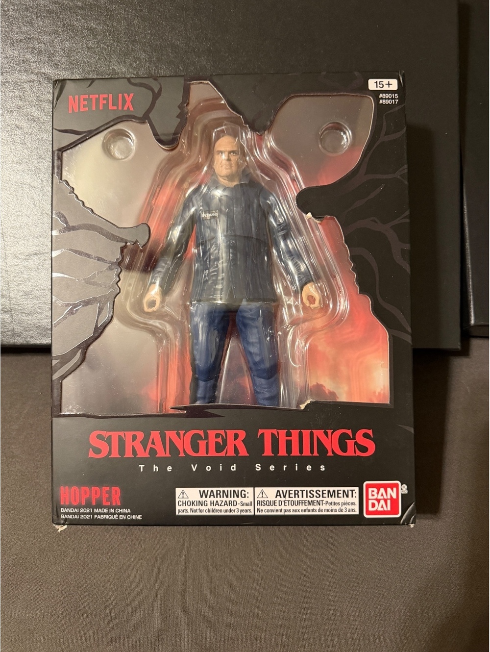 Bandai Netflix Stranger Things The Void Series HOPPER 6" Action Figure